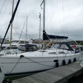 YachtDeliveryGerryGood–HunterLegend–SouthamptontoLaRocheBernard